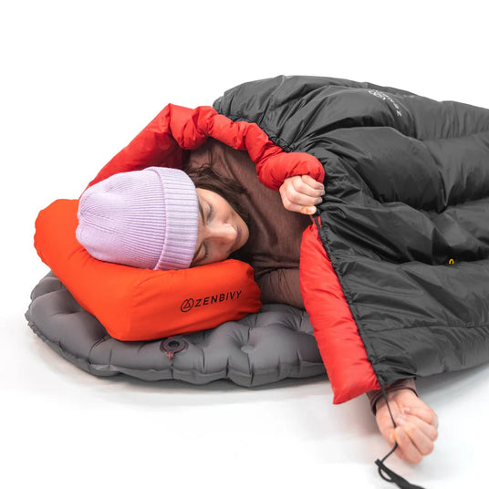 Kylie Curve | Zenbivy Sleeping Bag Systems