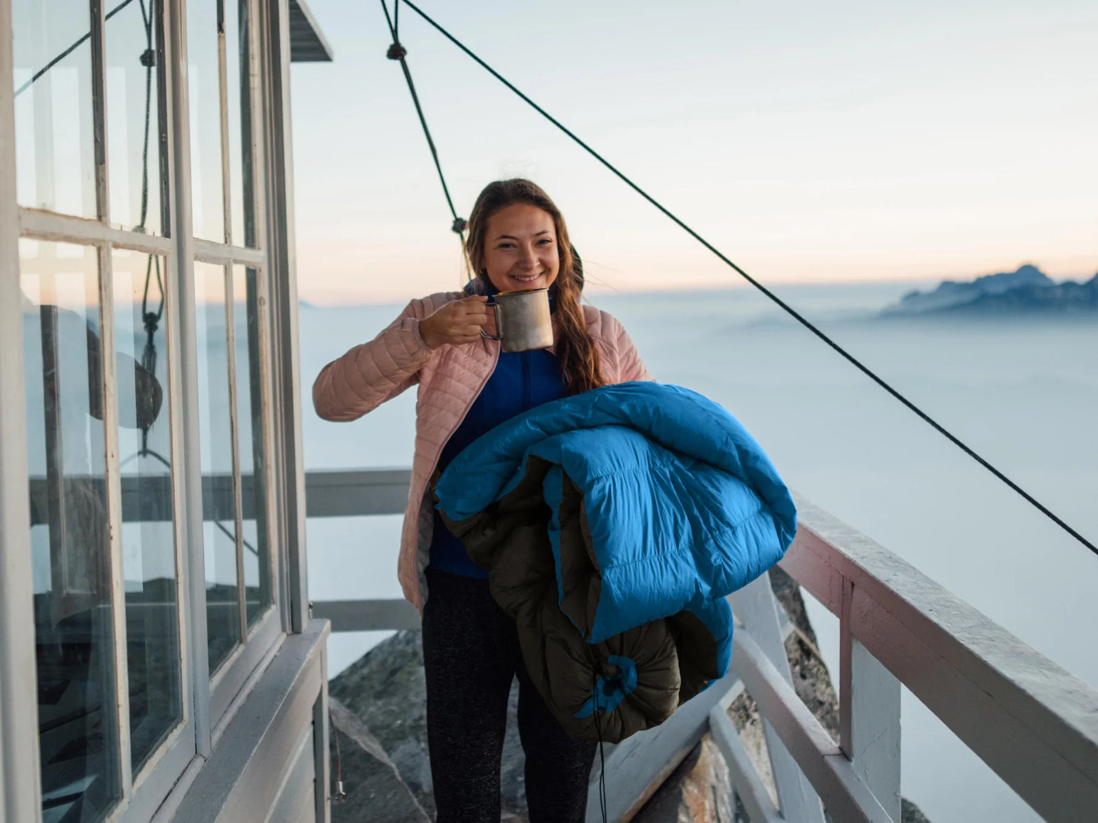 Think Outside the Tent: 4 Alternate Uses for Your Quilt I Zenbivy