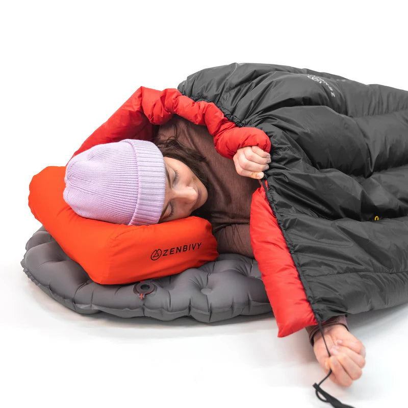 Kylie Curve | Zenbivy Sleeping Bag Systems